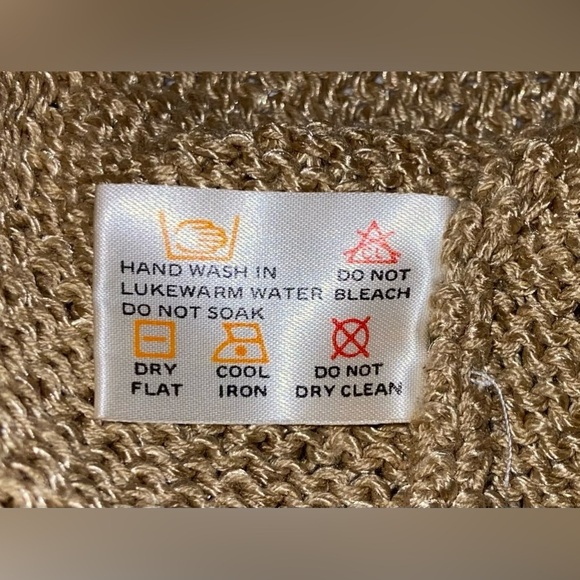 Women’s MAGNOLIA tan vintage pearls beaded knitted cardigan pearls Size small - Picture 6 of 12